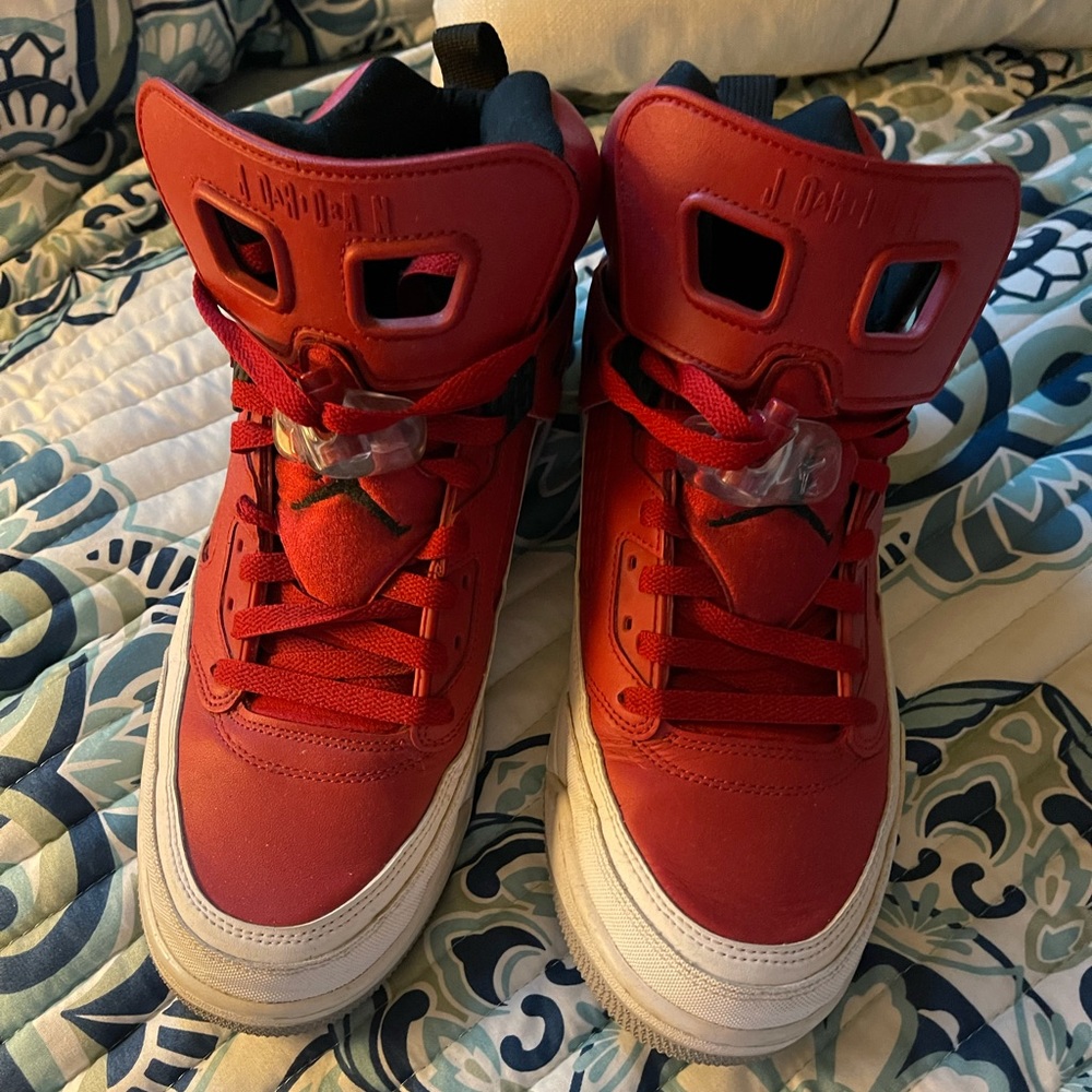 Men’s Jordan shoes